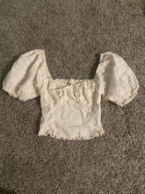 Ivory Eyelet Puff-Sleeve Crop Top - Women